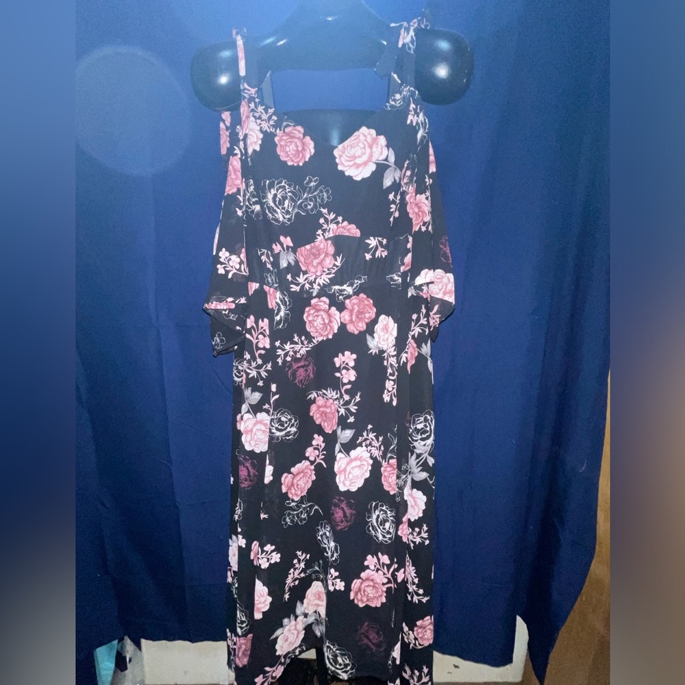 Torrid size 3 midi dress.